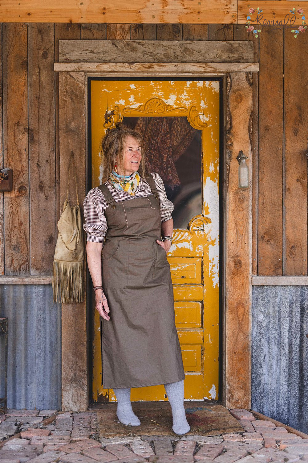 Long Linen Jumper in Ash-Small - Image 3