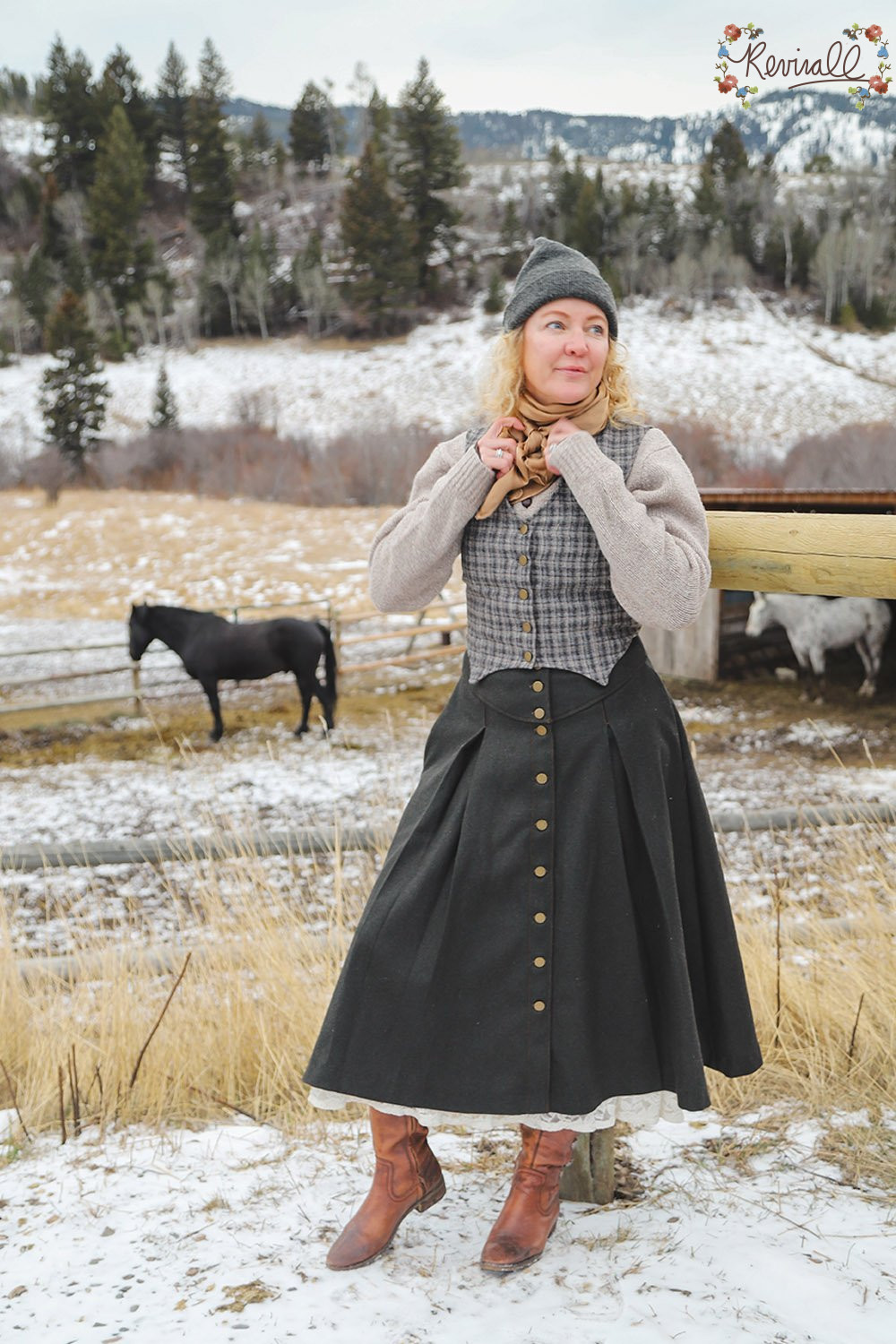 Long Wool Lacey Jean Skirt in Forest-Medium - Image 3