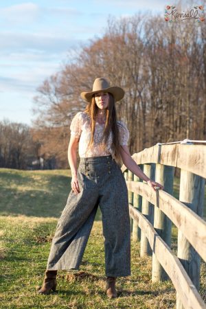 Linen Riding Skirt in Pepper - Small - Image 2