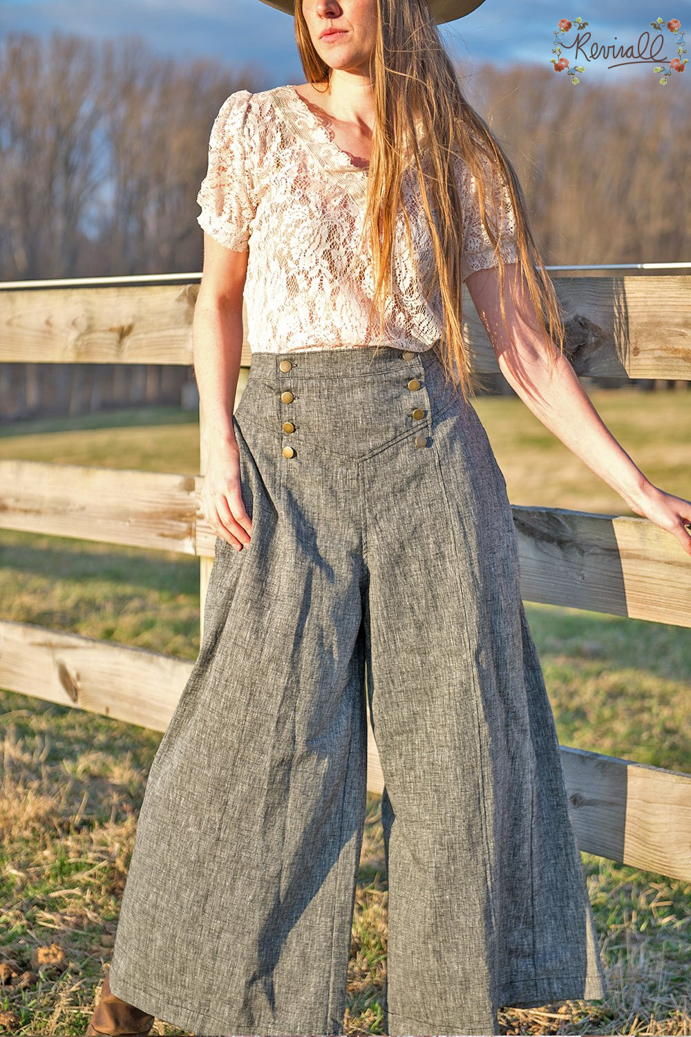 Linen Riding Skirt in Pepper - Small - Image 6