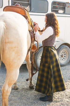 Alternative view of Long Wool Skirt in Mountain Plaid