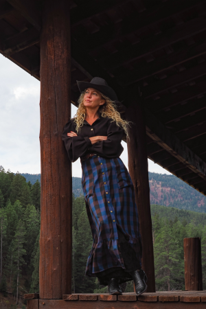 Alternative view of Cotton Prairie Skirt in Showdown